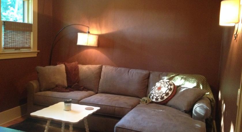 カラマズー Kara'S Kottages Bed & Breakfast 部屋 写真