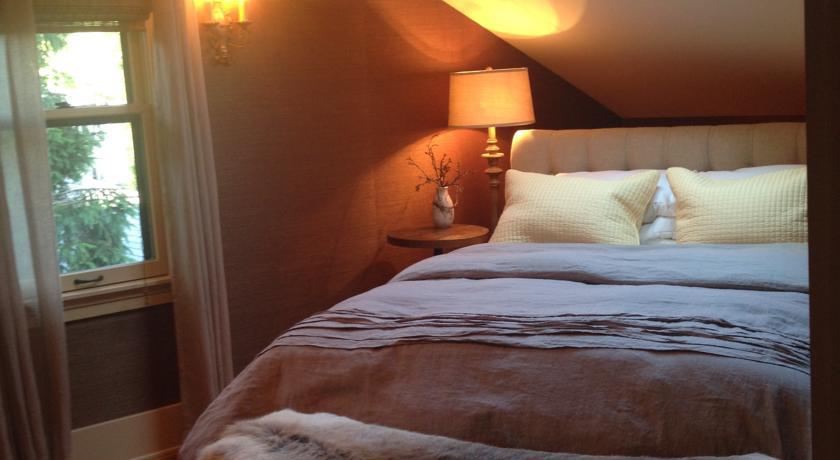 カラマズー Kara'S Kottages Bed & Breakfast 部屋 写真