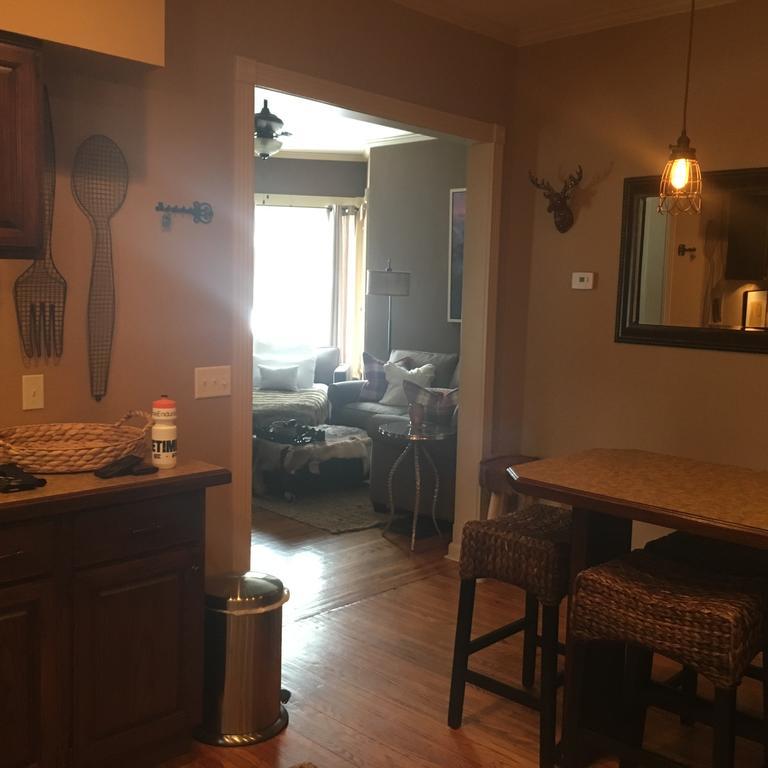 カラマズー Kara'S Kottages Bed & Breakfast エクステリア 写真