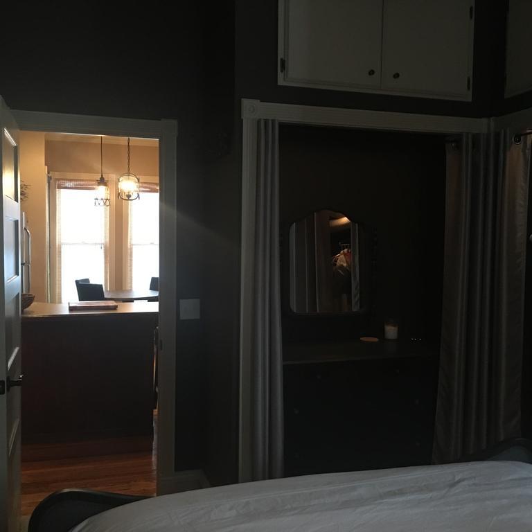 カラマズー Kara'S Kottages Bed & Breakfast エクステリア 写真