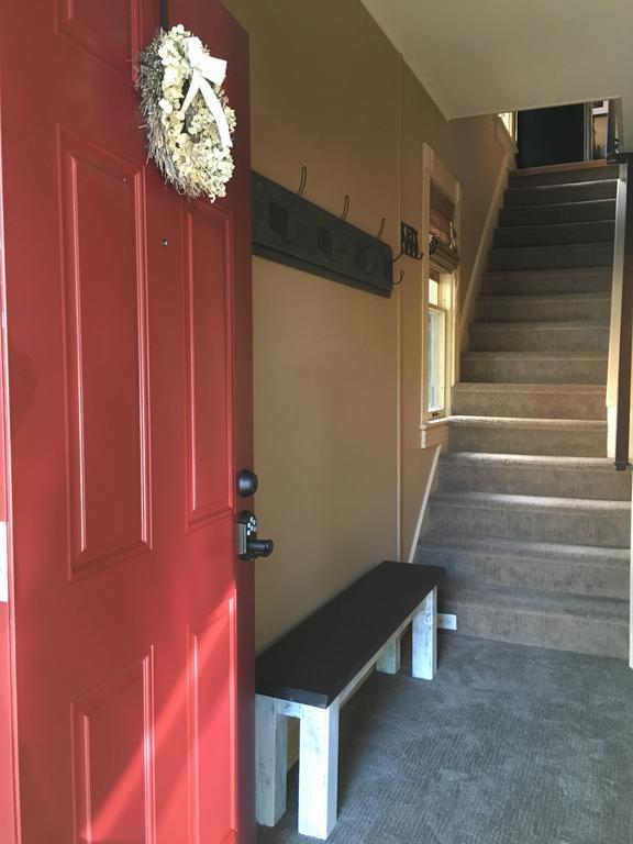 カラマズー Kara'S Kottages Bed & Breakfast エクステリア 写真